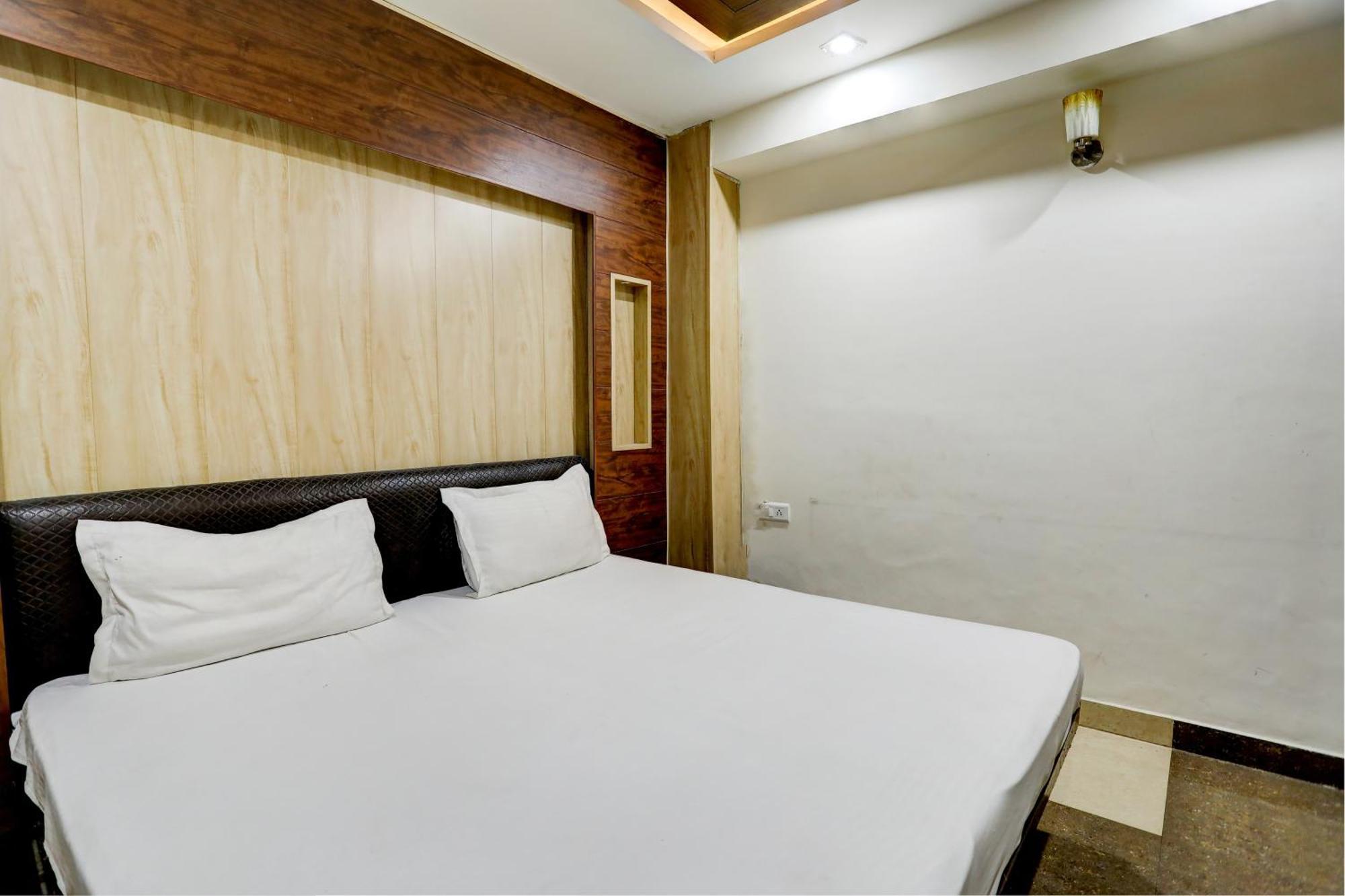 Hotel O Hcn Λουντιάνα Εξωτερικό φωτογραφία