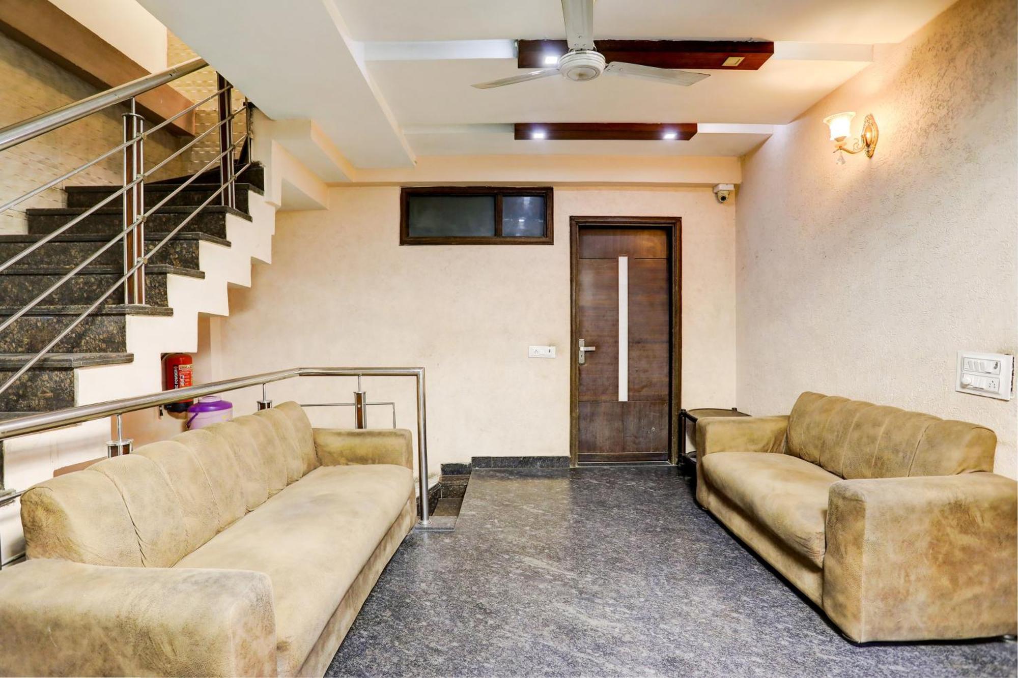 Hotel O Hcn Λουντιάνα Εξωτερικό φωτογραφία